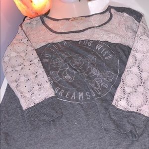 Lace sleeve Hollister gray top